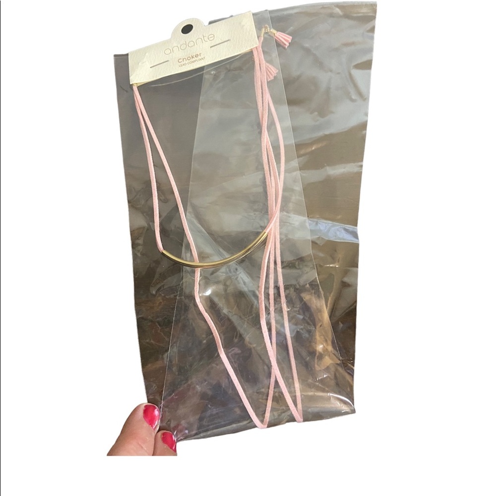New Andante Pink metal accent choker necklace